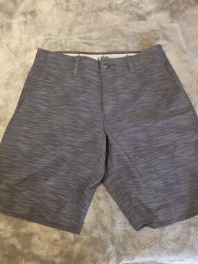 Callaway Men's Striped Light Gray Flat-Front Shorts